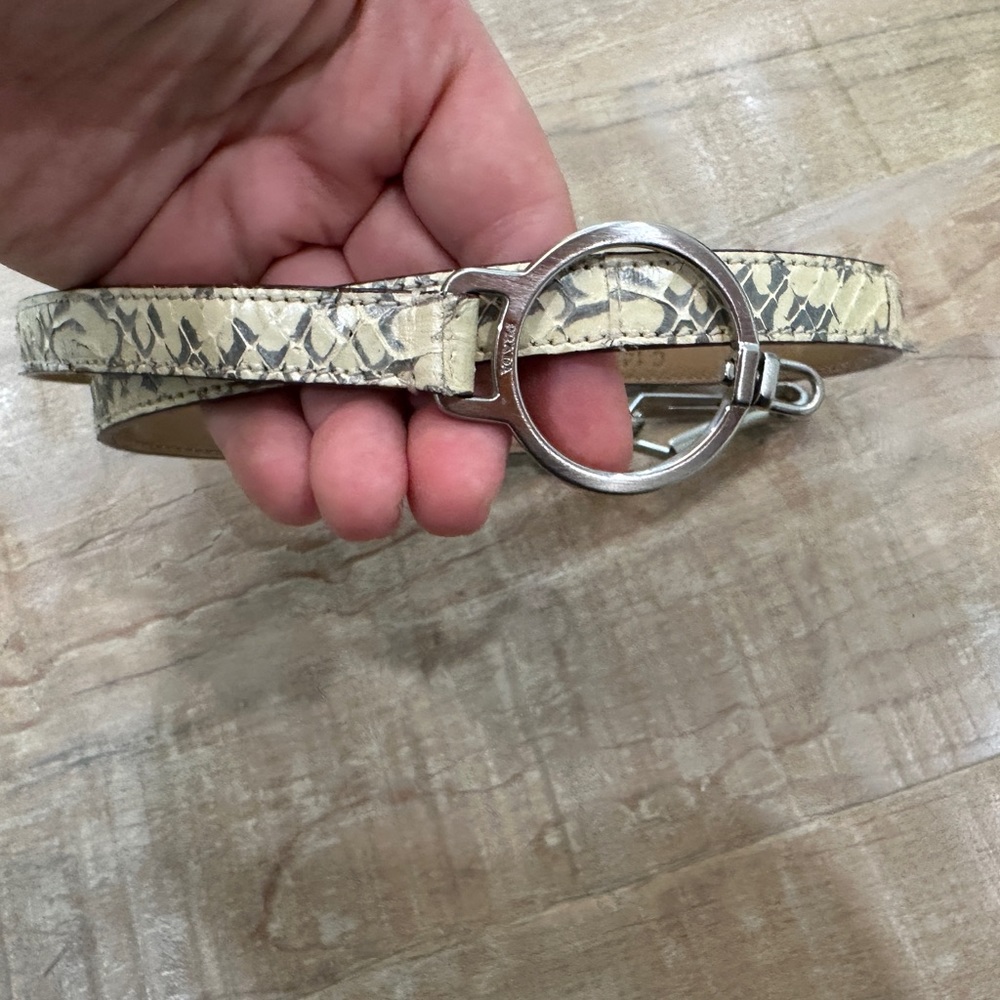 Vintage Prada metal hardware round loop snakeskin thin leather belt - Picture 13 of 17